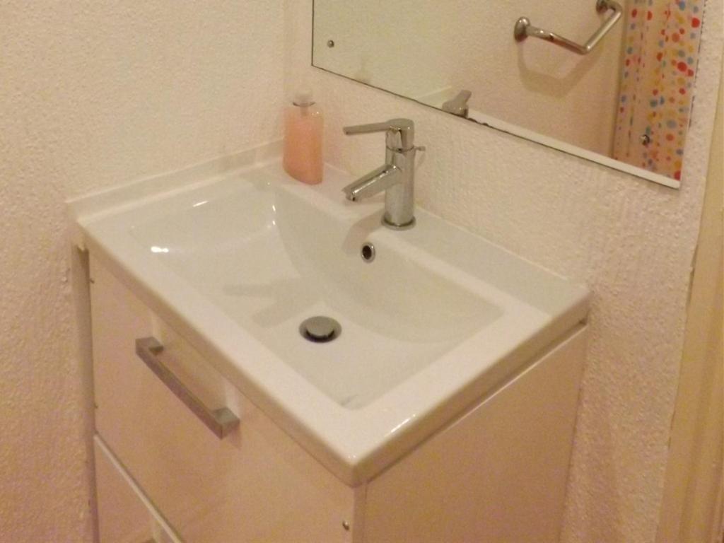 Chambre Double avec Salle de Bains Commune