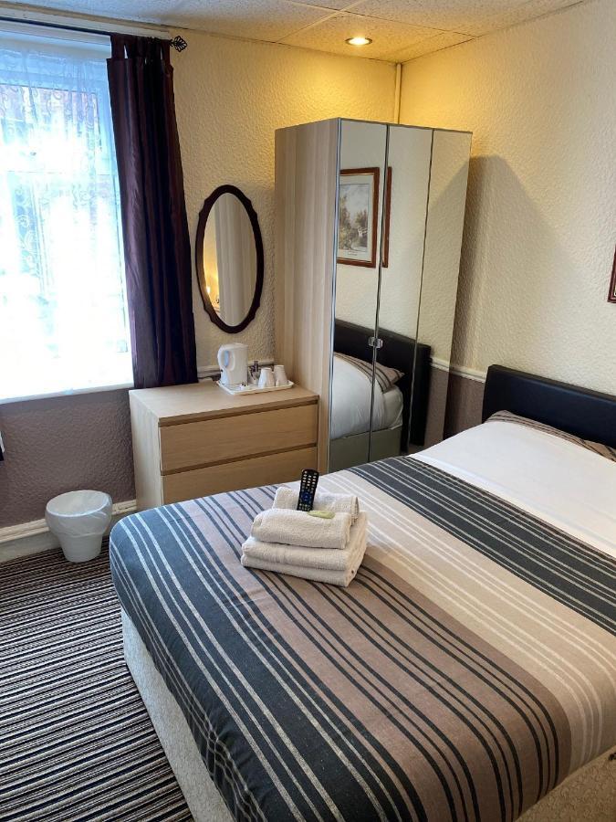 Tweepersoonskamer met Eigen Badkamer