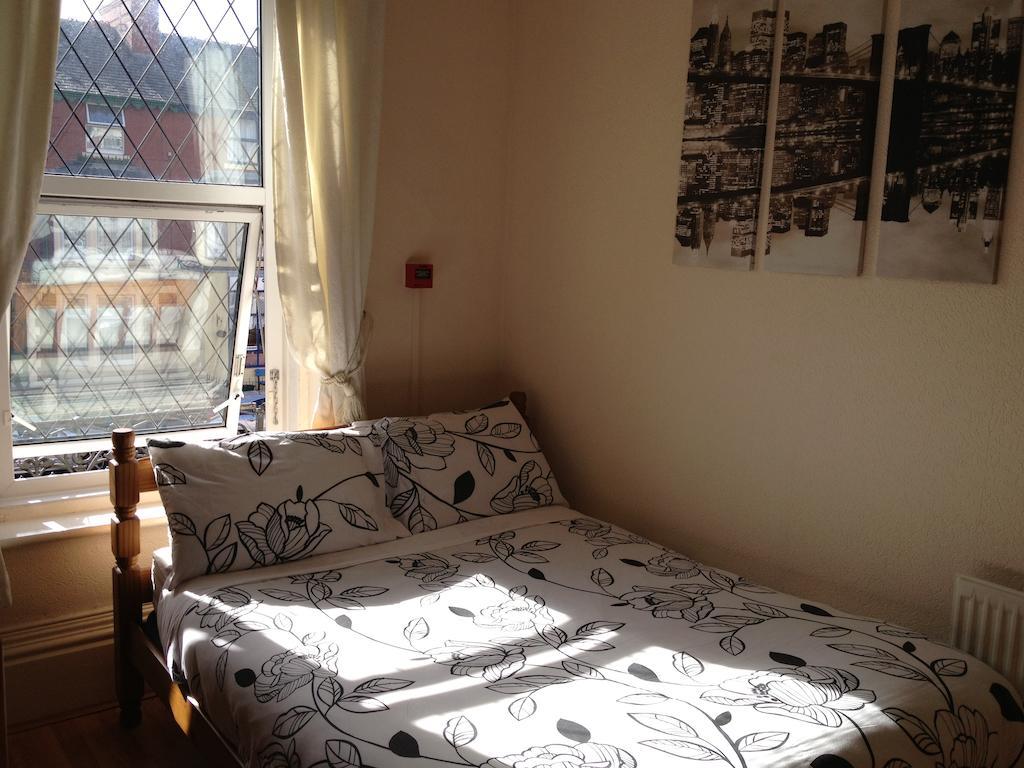 One-Bedroom Apartment- Flat 5