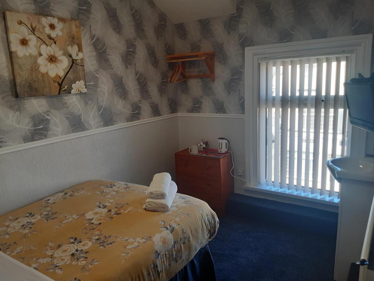 Economy Single Room