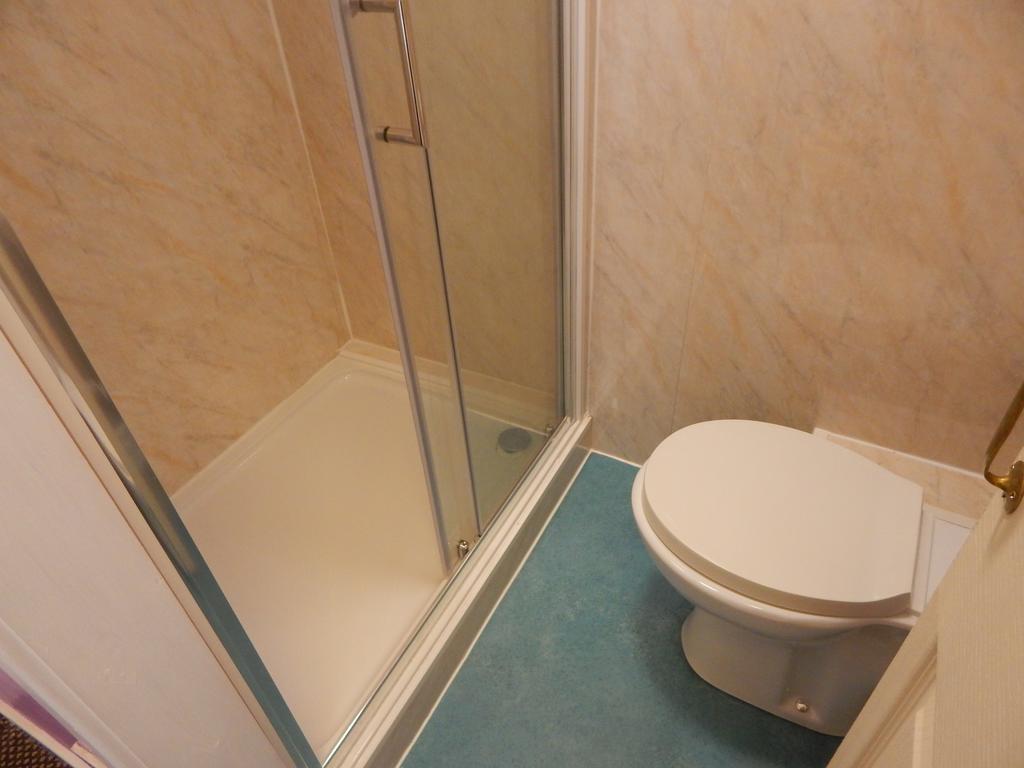 Double Room Ensuite,118699363:JPEG