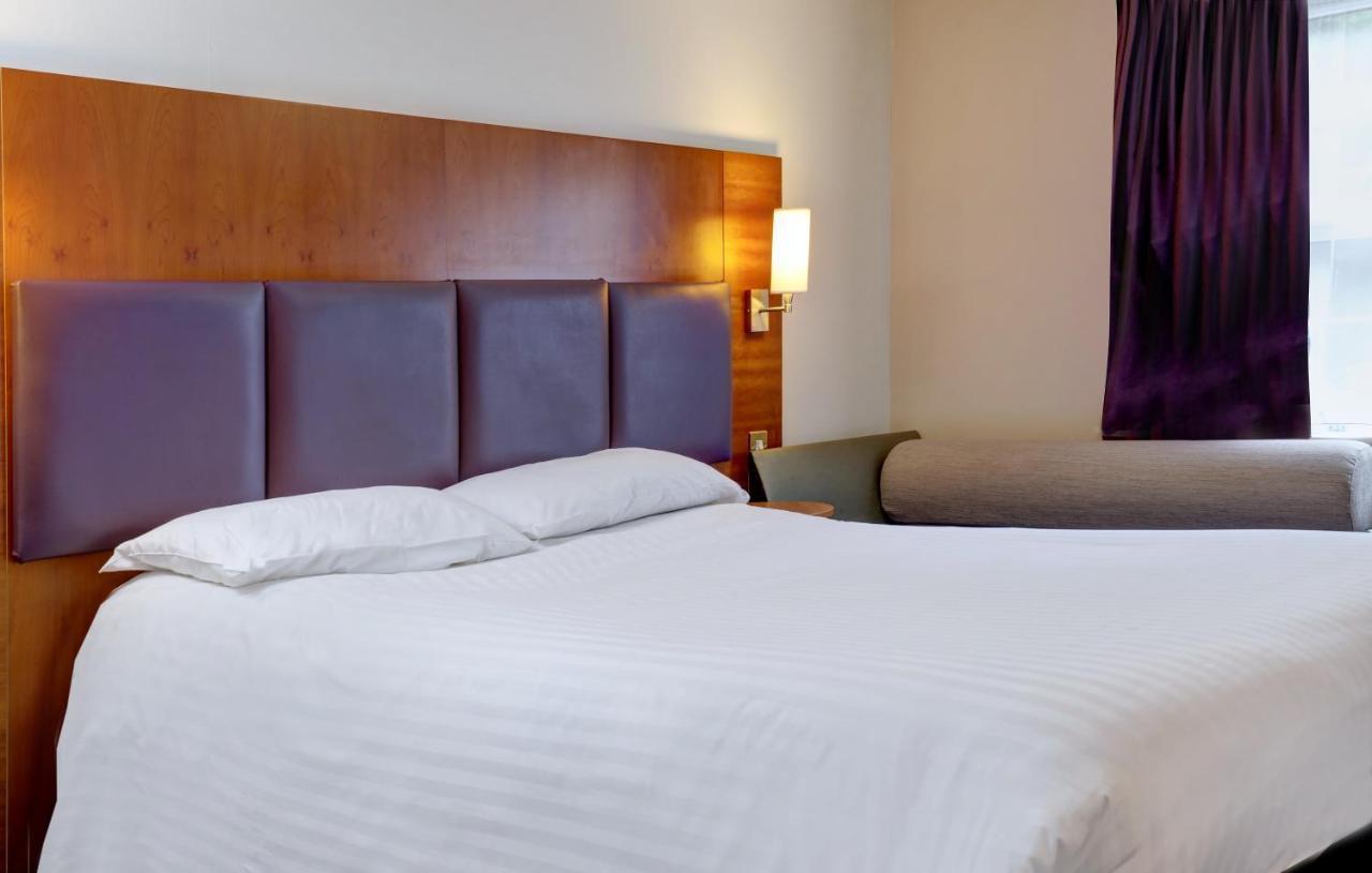 Double Room with Bath Tub - Disability Access/Non-Smoking