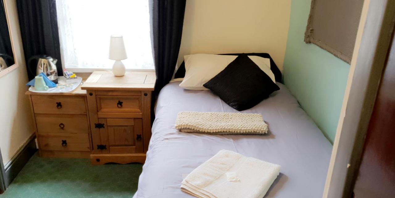 Deluxe Single Room