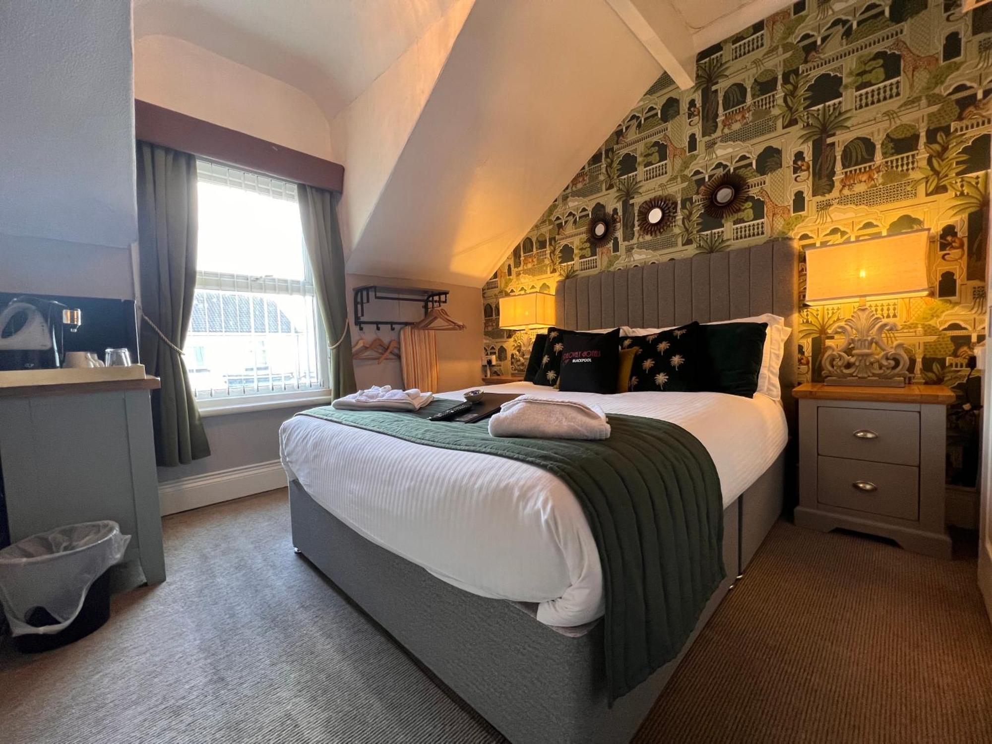 Kamer met Kingsize Bed