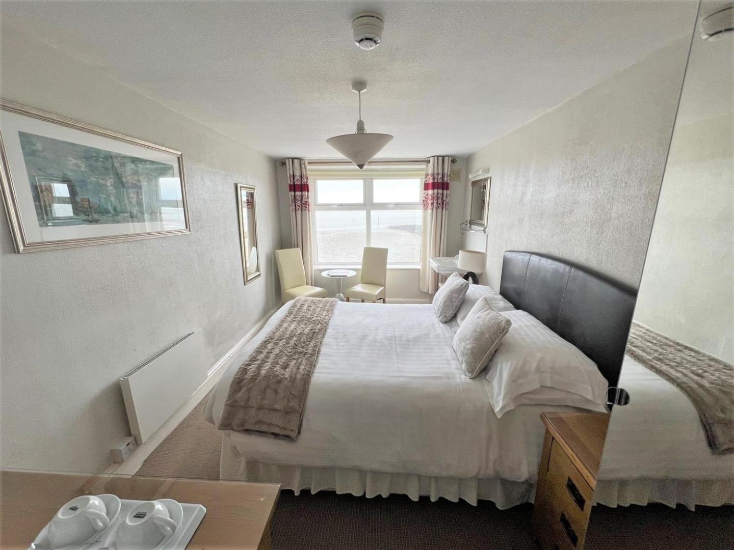 Single Room Sea View Third Floor