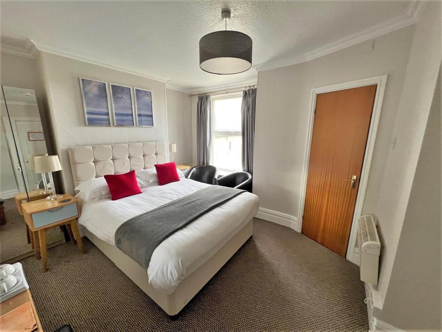 King Room First or Second Floor