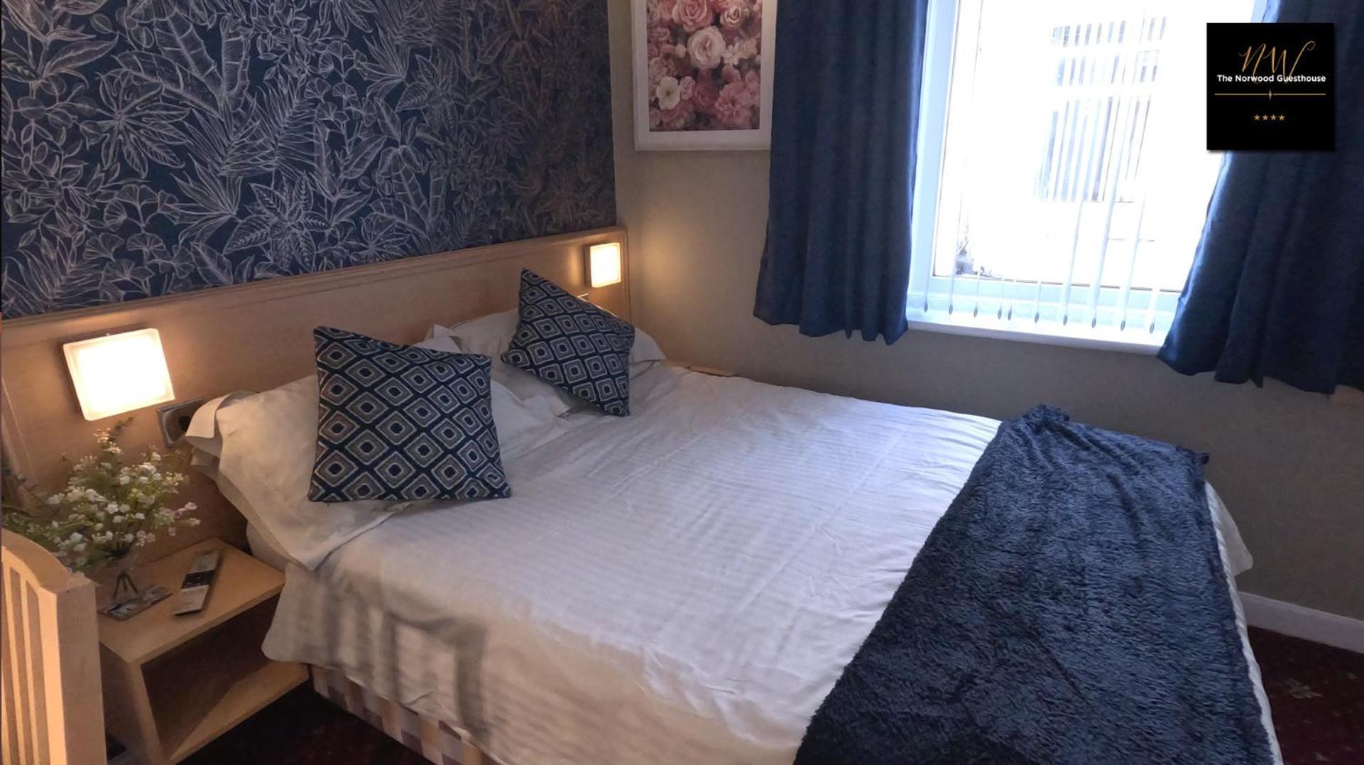 Double Room with Private Bathroom,1742939142:JPEG