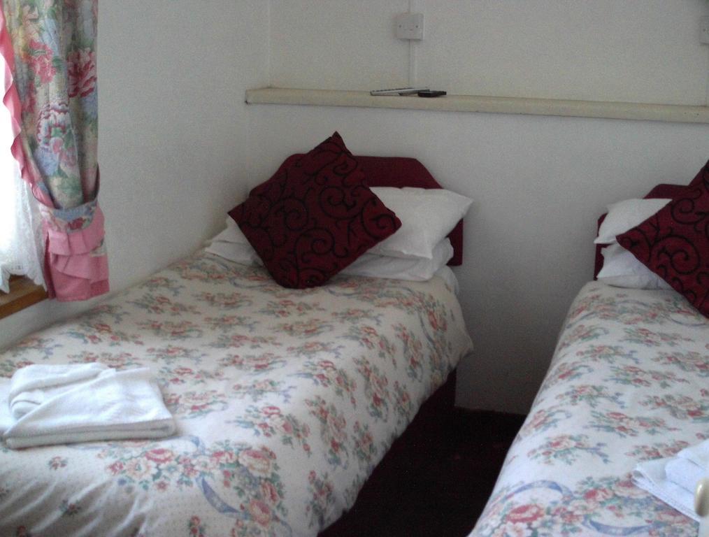 Budget Twin Room