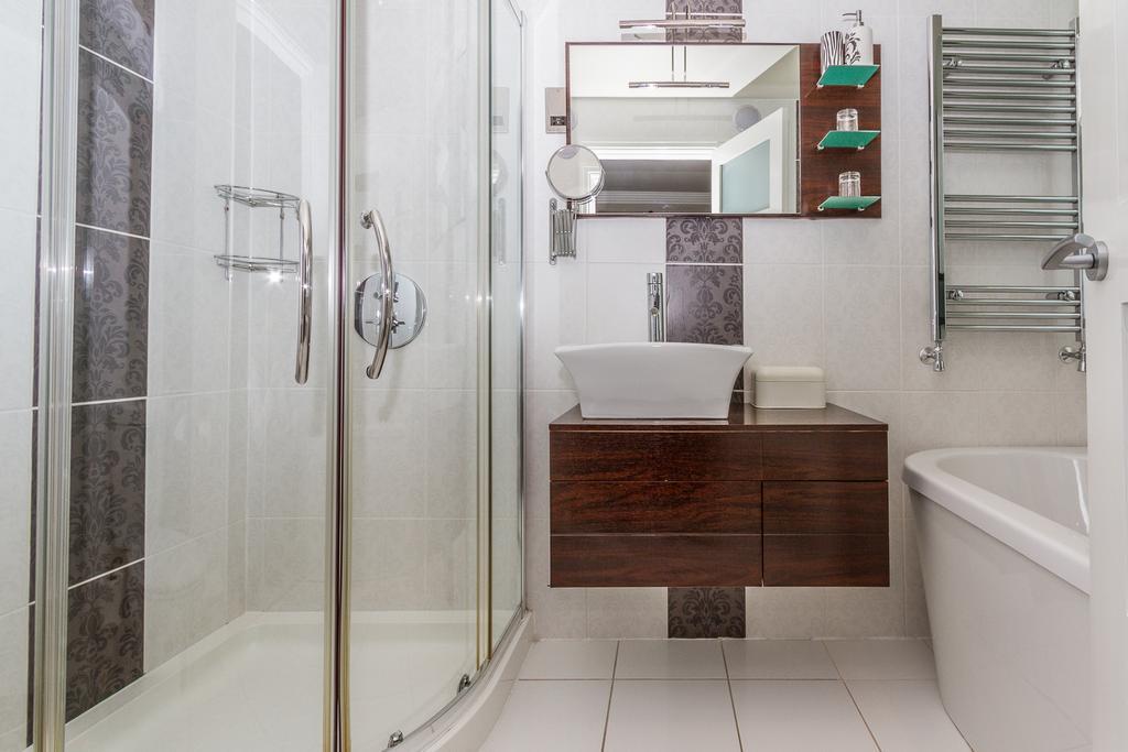 Luxe Familiekamer met Uitzicht op Zee