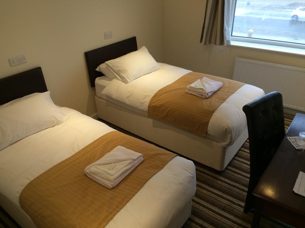 Standard Twin Room with Sea View,434144373:JPEG