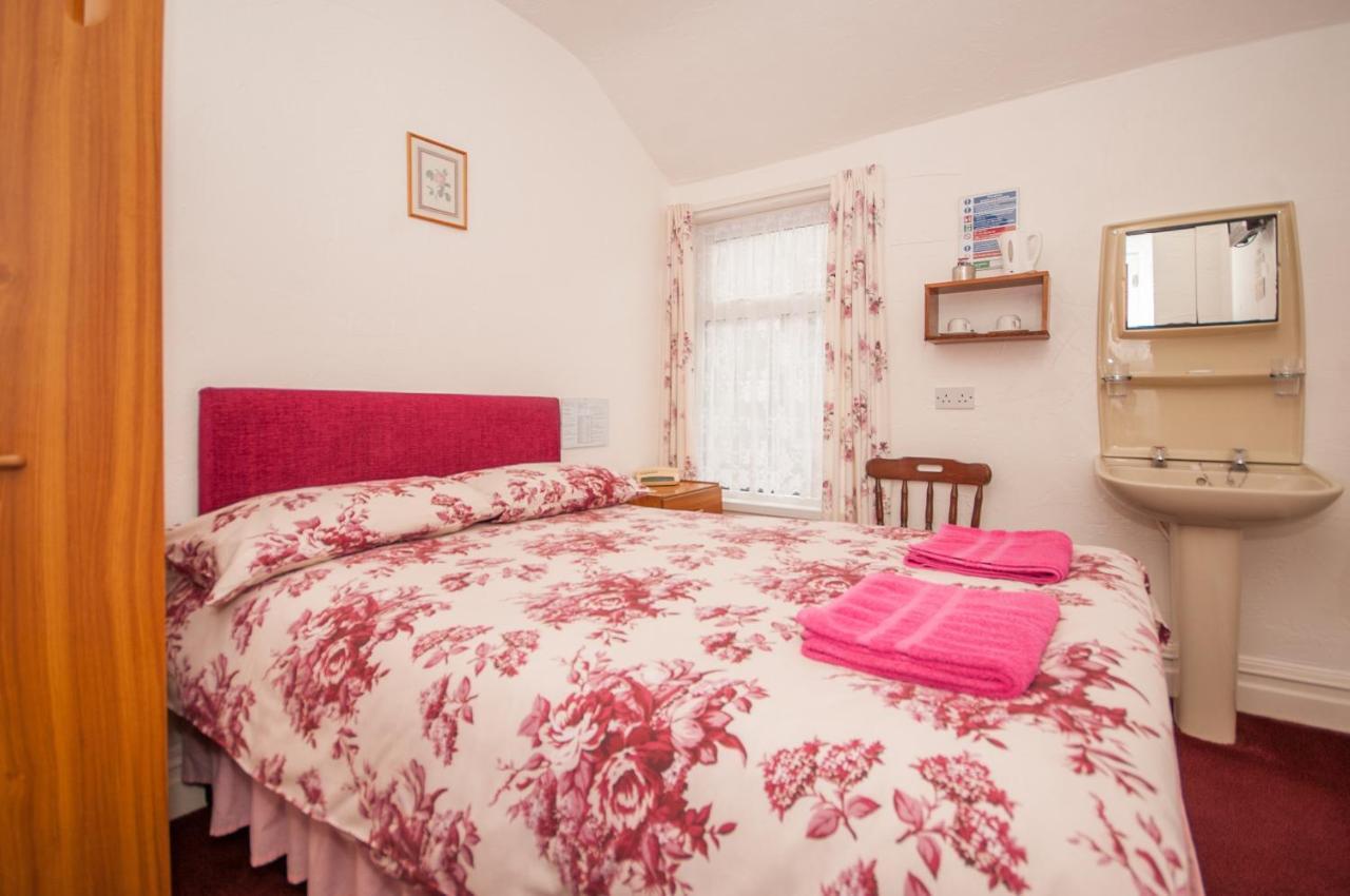 Doppelzimmer mit Gemeinschaftsbad