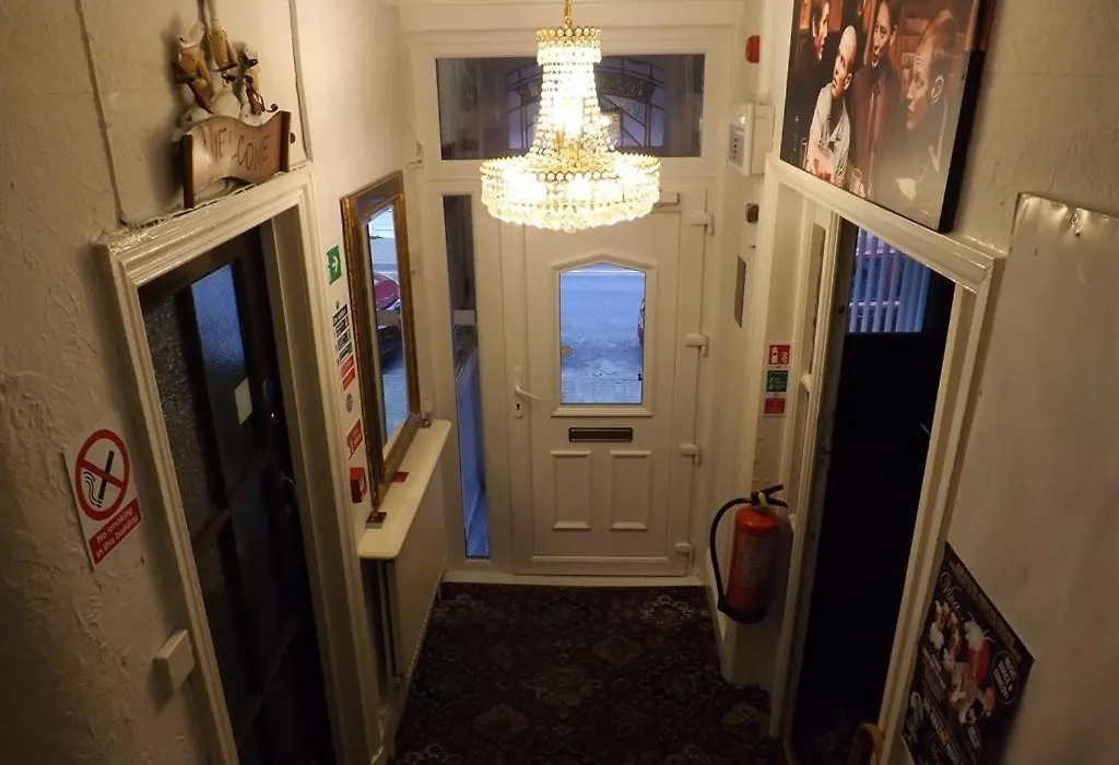 Thistle Dhu Guest House-1