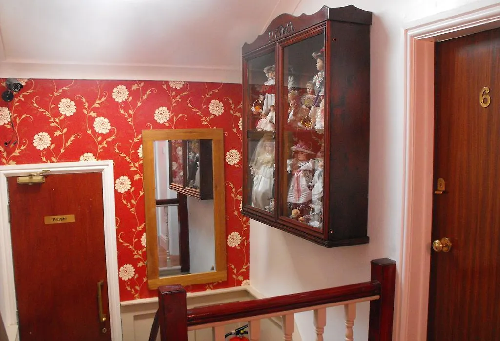 The Cresta Guest House-1