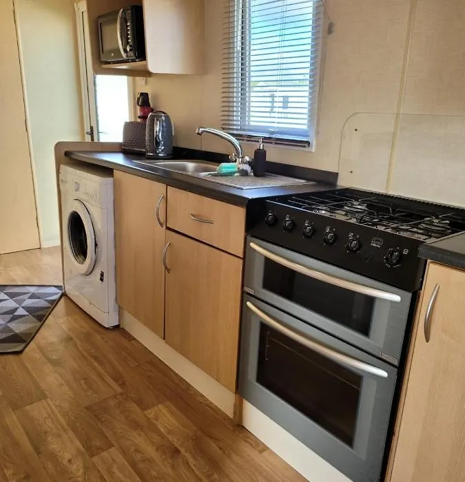 Ocean Edge Holiday Park 2 Bed Static-1