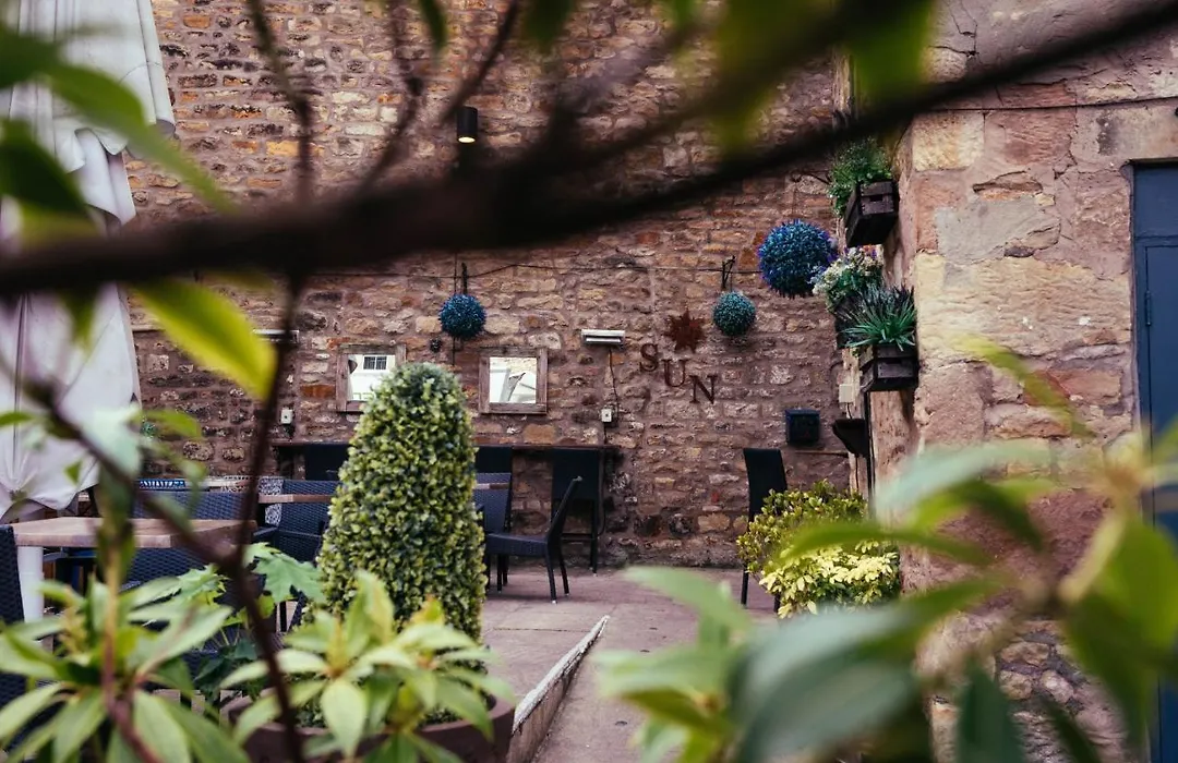 The Sun Hotel & Bar-1
