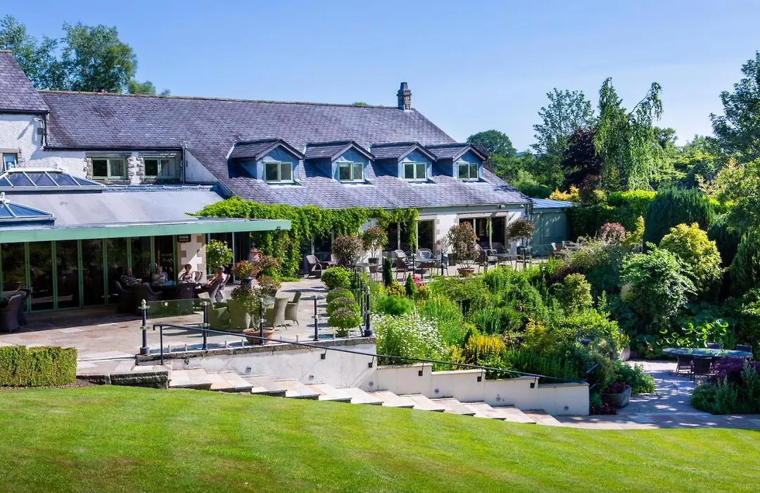 Gibbon Bridge Hotel-1