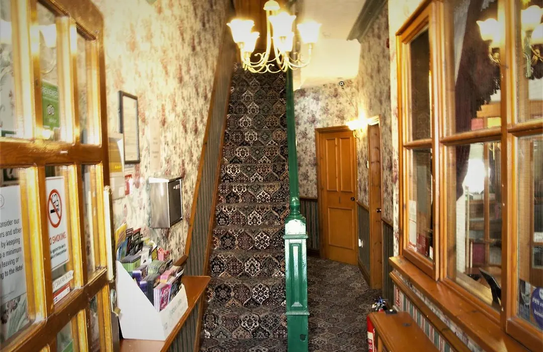 Pine Lodge Hotel-1