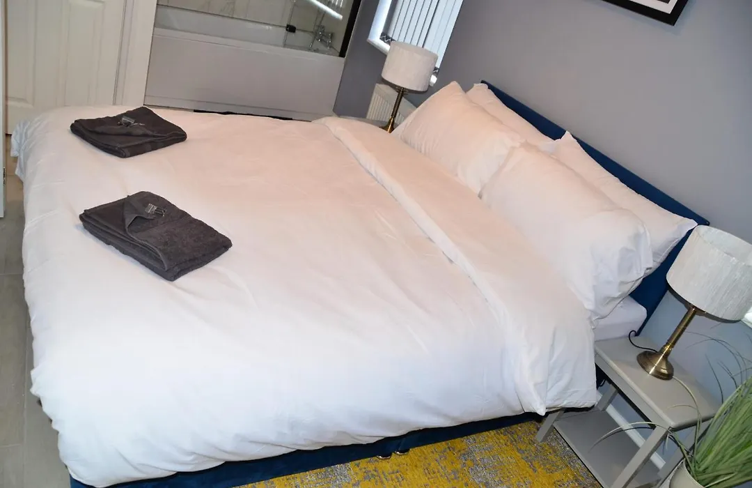 Blok 3 -Jacuzzi Suites, Apartment&Ensuite Rooms-1