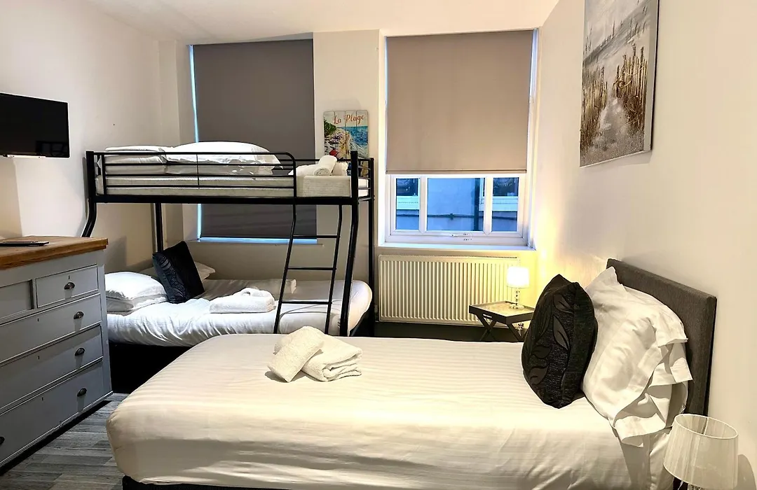 Winter Gardens Service Apartments 2 By Blackpool Service Apartments-1