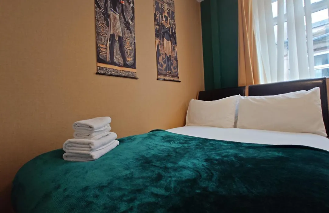Harriette'S Guest House-1