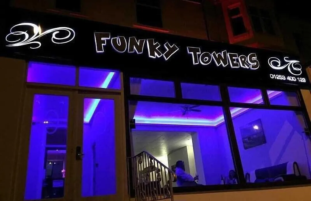 Funky Towers-1