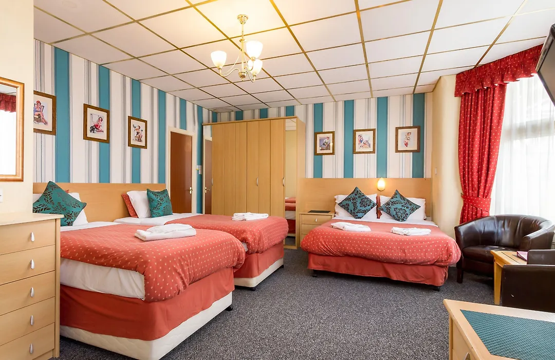 The Oak Lea Hotel-1