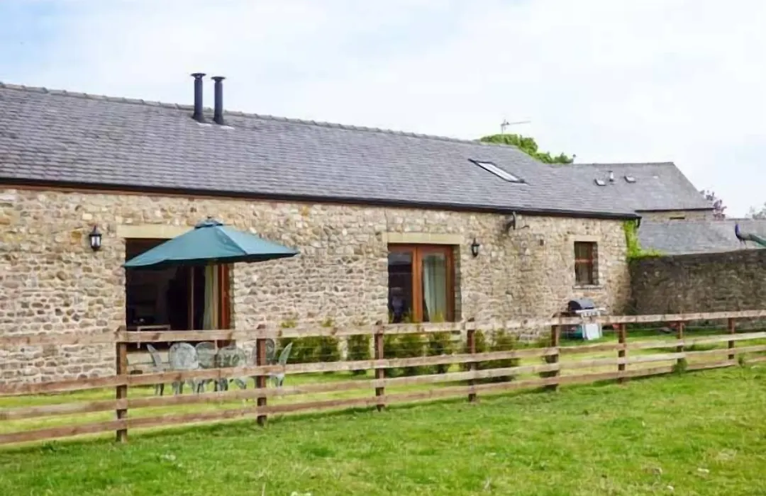 Poppy Cottage-1
