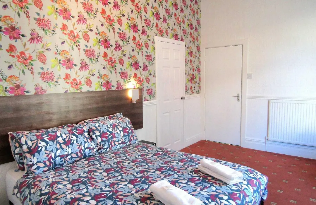 Belroy Hotel-1