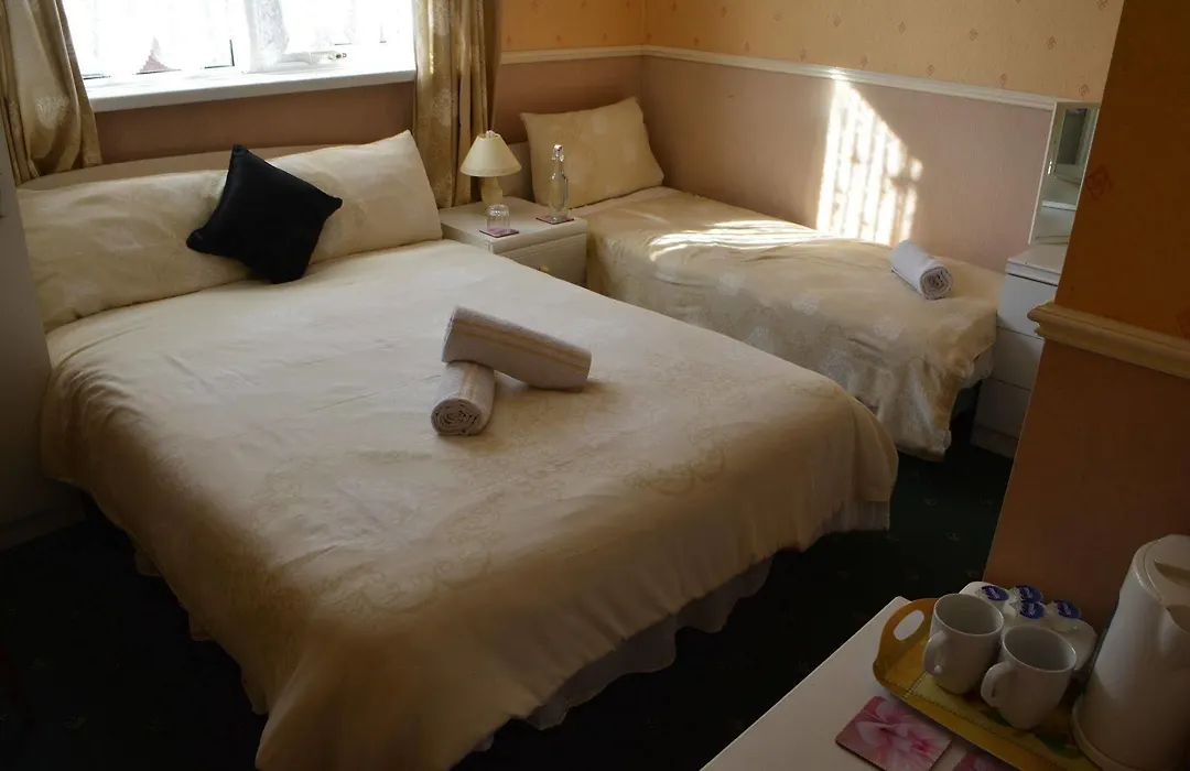 Holm Lea Hotel-1