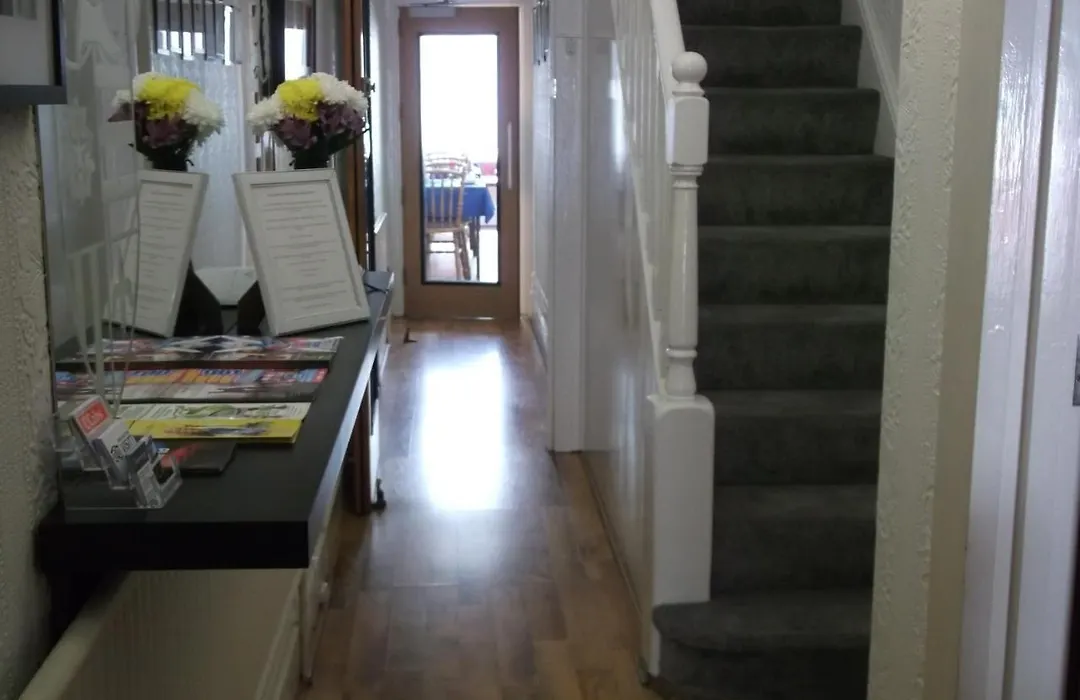 Holmeleigh Hotel-1
