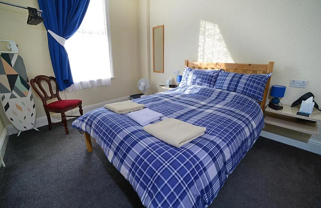 Lynmoore Guest House-1