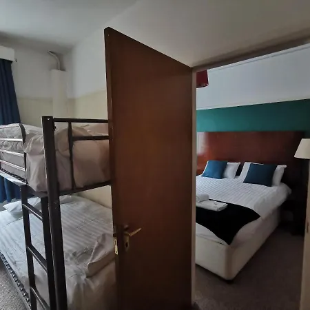 Leverdale Hotel-3