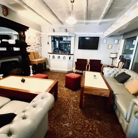 Shiray Hotel-3