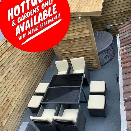Albert Luxury Hottub&Jacuzzi Apartments-2