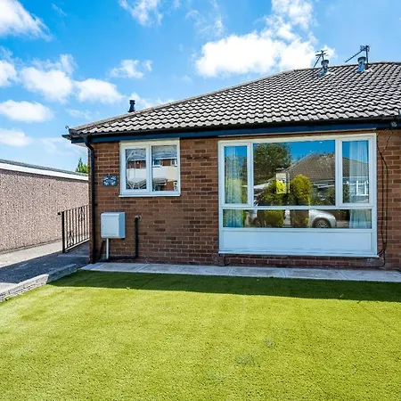Buttercup Bungalow In Blackpool-2
