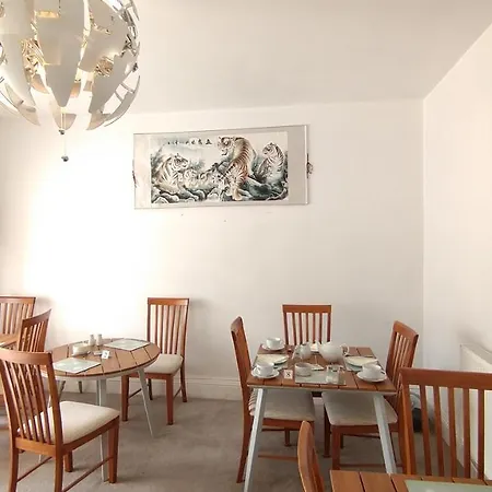 Shaftesbury Hotel-3
