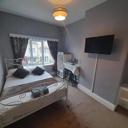 Merginn Guest House-3