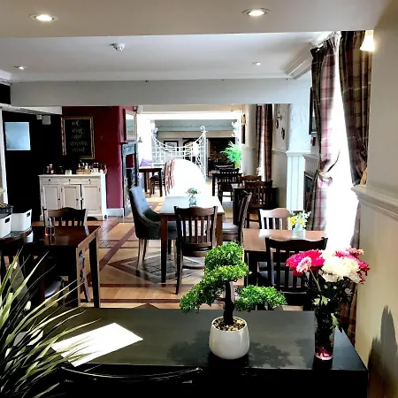 The Lodge At Lancaster-2