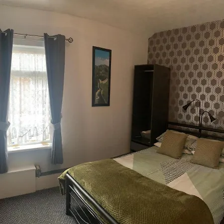 Hornby Villa 4*B&B Couples & Families Only-2