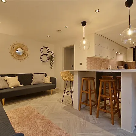 'Bellerose' At Stayboom-3