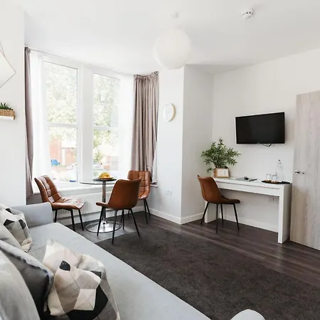 Design Suites Lytham-3