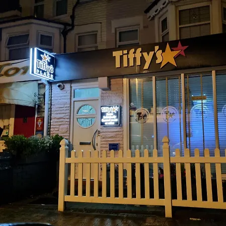 Tiffy'S Place (Adults Only)-3