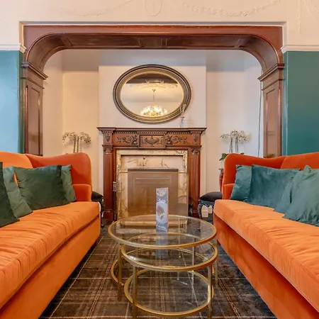 Springbank Manor-3