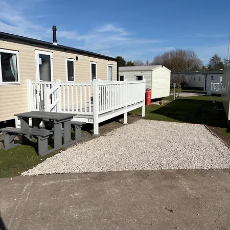 Mccanns Caravan Marton Mere-3