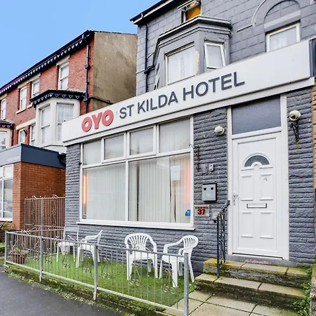 St Kildas, Blackpool Central-2