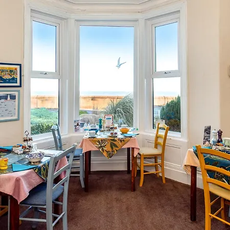 The Broadwater Guest House-2