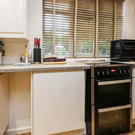 Mayfield Cottage-2