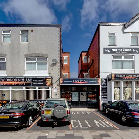 The Sandringham Court Hotel & Apartment Welcoming Large And Small Groups For 16 Years-2