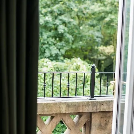 Bartle Hall Hotel-3