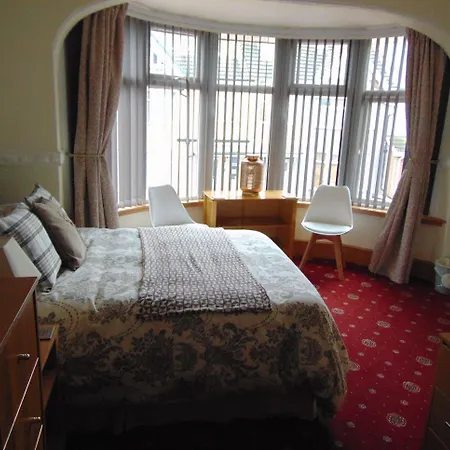 The Golden Sands B&B-3